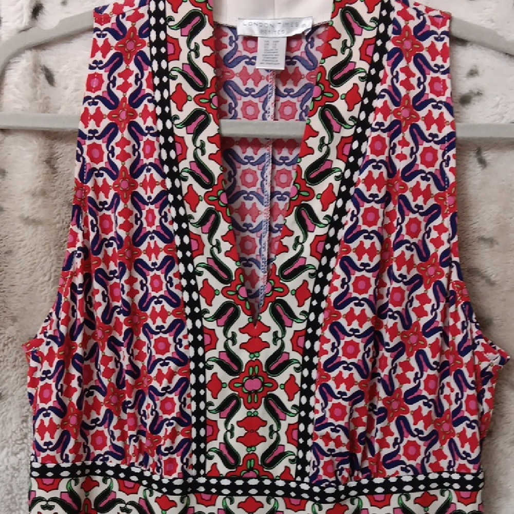 London Times Multicolor Sleeveless V-Neck Midi Dress with Geometric Floral Print